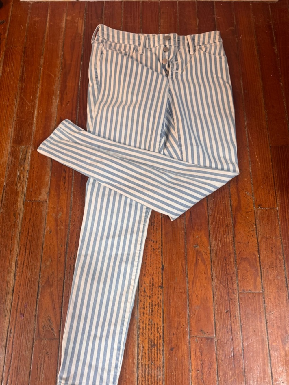 Universal Thread Blue and White Striped High-Rise Skinny Jeans